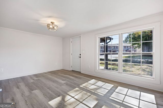 24 E Iron Belt Road, Cartersville, GA 30120