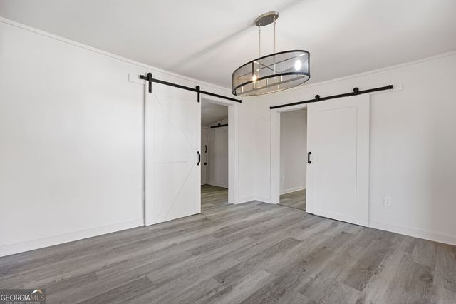 24 E Iron Belt Road, Cartersville, GA 30120