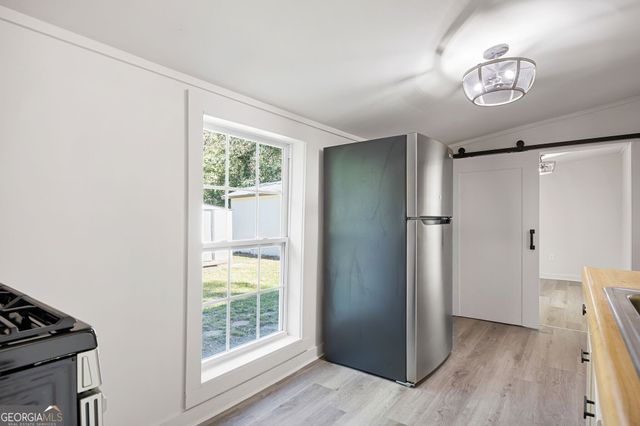 24 E Iron Belt Road, Cartersville, GA 30120