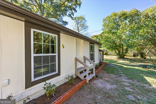 24 E Iron Belt Road, Cartersville, GA 30120