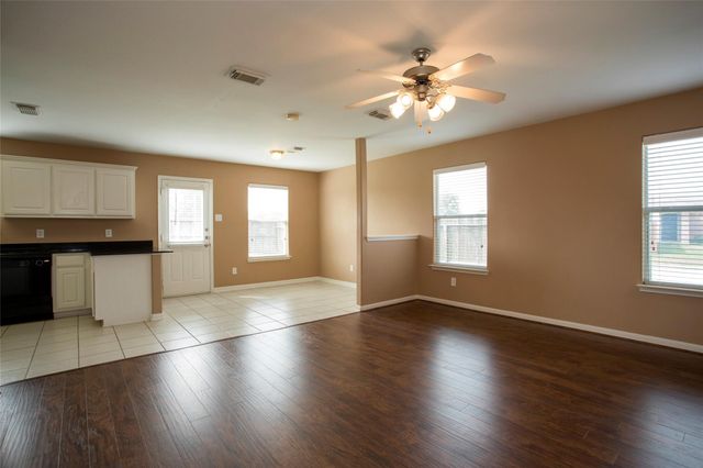 4302 Pecos River Drive, Spring, TX 77386
