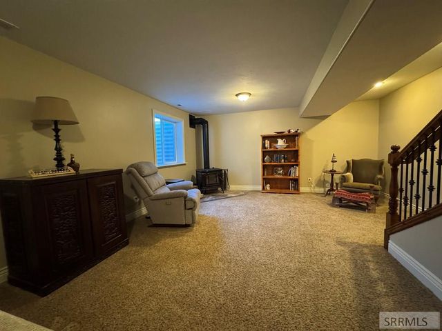 586 Bainbridge Lane, Idaho Falls, ID 83404