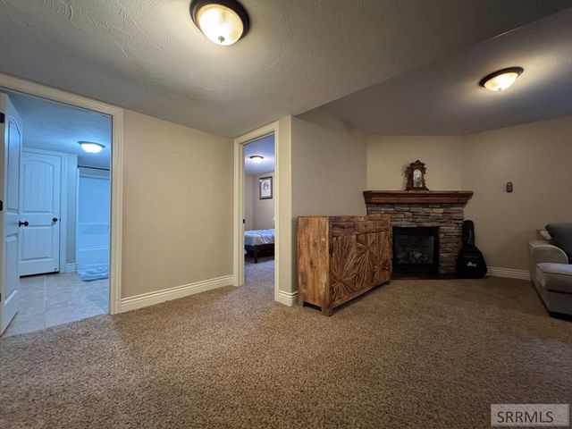 586 Bainbridge Lane, Idaho Falls, ID 83404