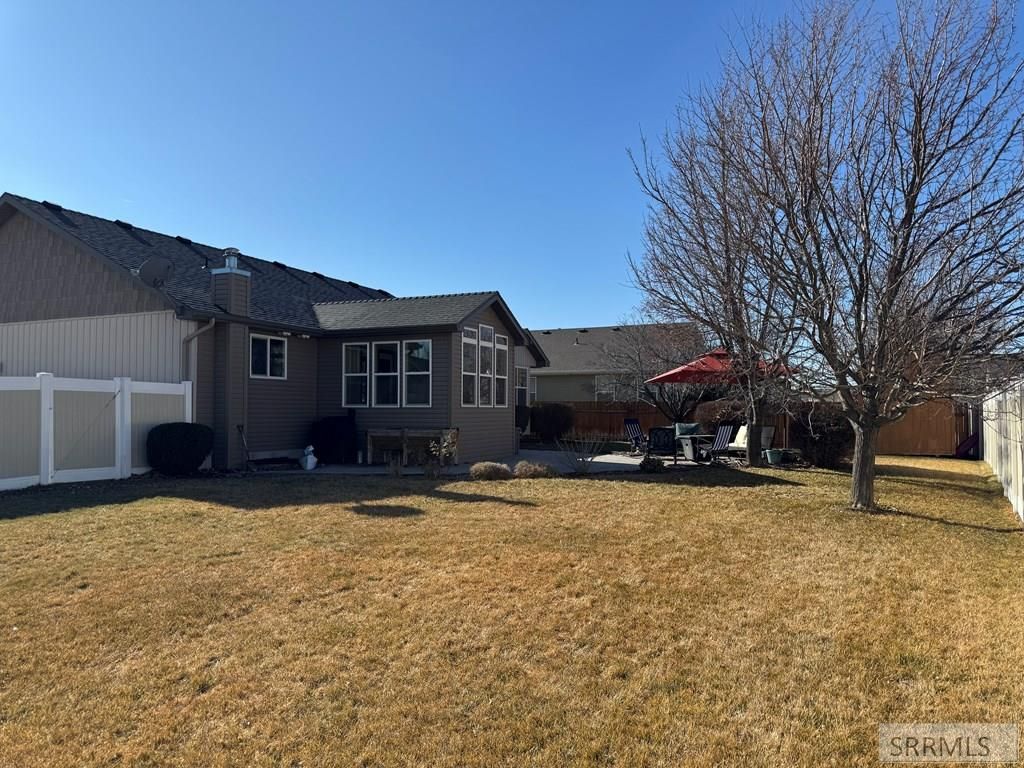 Image 24 of property listing at 586 Bainbridge Lane, Idaho Falls, ID 83404