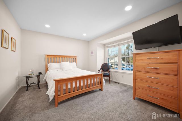 9 Williamson Court, East Windsor, NJ 08520