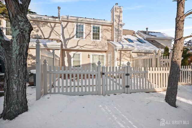 9 Williamson Court, East Windsor, NJ 08520