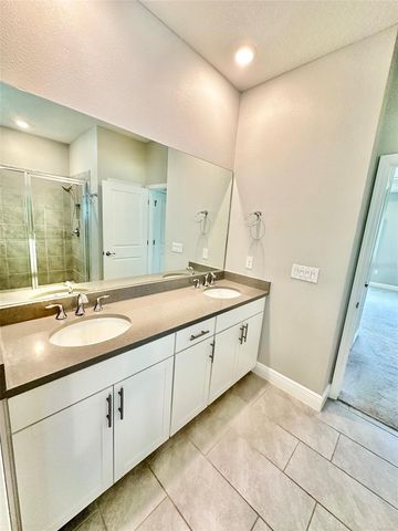 8316 PRAISE DRIVE, Tampa, FL 33625