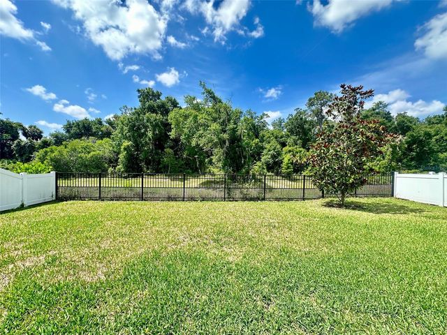 8316 PRAISE DRIVE, Tampa, FL 33625