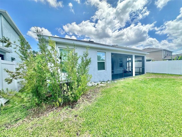 8316 PRAISE DRIVE, Tampa, FL 33625