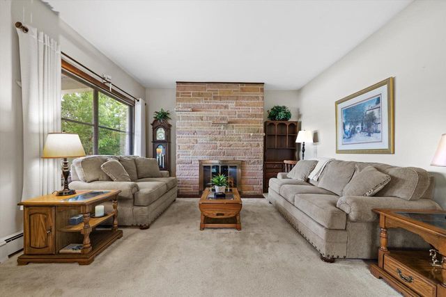 3343 State Highway 31 ROAD, Racine, WI 53405