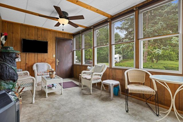 3343 State Highway 31 ROAD, Racine, WI 53405