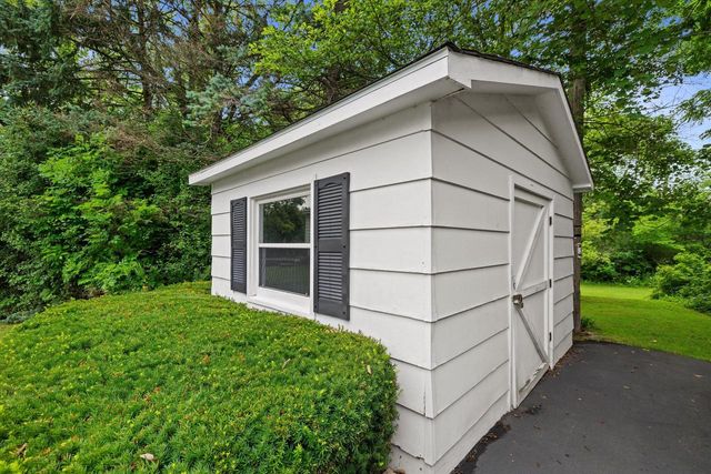 3343 State Highway 31 ROAD, Racine, WI 53405
