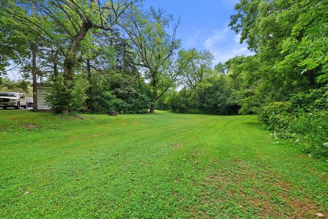 3343 State Highway 31 ROAD, Racine, WI 53405
