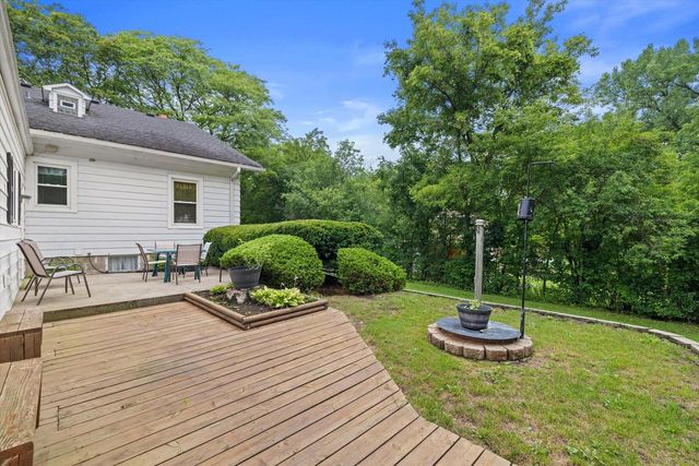3343 State Highway 31 ROAD, Racine, WI 53405