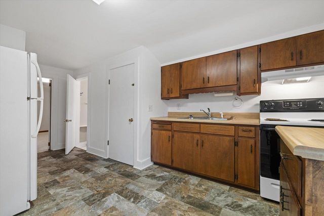3343 State Highway 31 ROAD, Racine, WI 53405