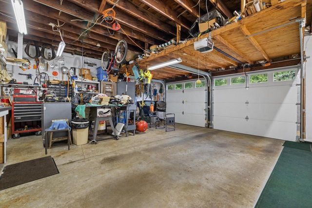 3343 State Highway 31 ROAD, Racine, WI 53405