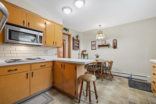 3343 State Highway 31 ROAD, Racine, WI 53405