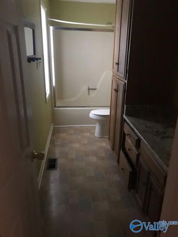 7310 Chadwell Road, Huntsville, AL 35802