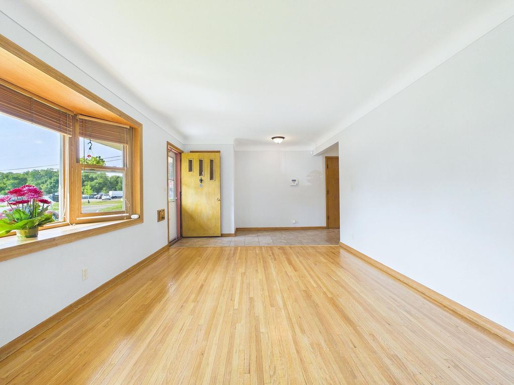 4449 Jackson Street NE, Columbia Heights, MN 55421 — photo 5
