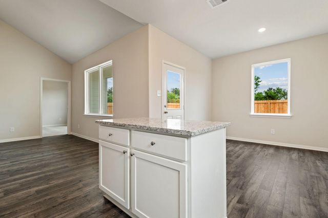 345 Fastboy Lane, Waller, TX 77484