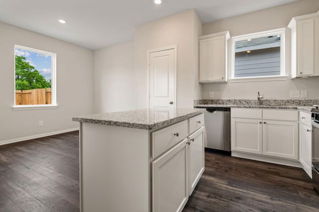 345 Fastboy Lane, Waller, TX 77484