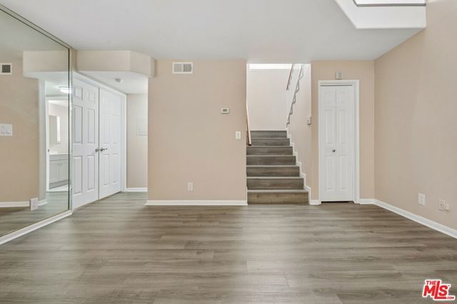 321 W Queen Street 11, Inglewood, CA 90301