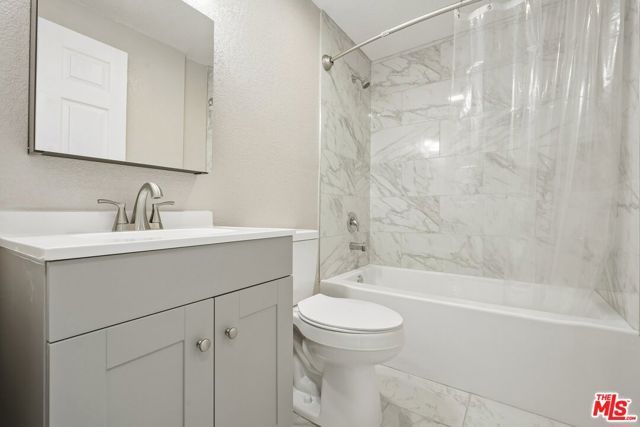 321 W Queen Street 11, Inglewood, CA 90301