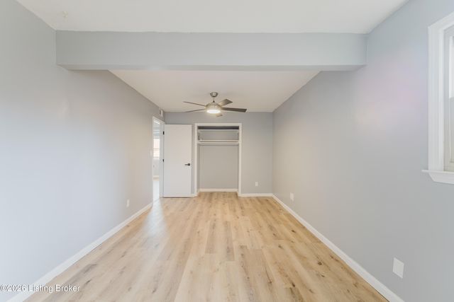 107 Sam Dr, Louisville, KY 40214