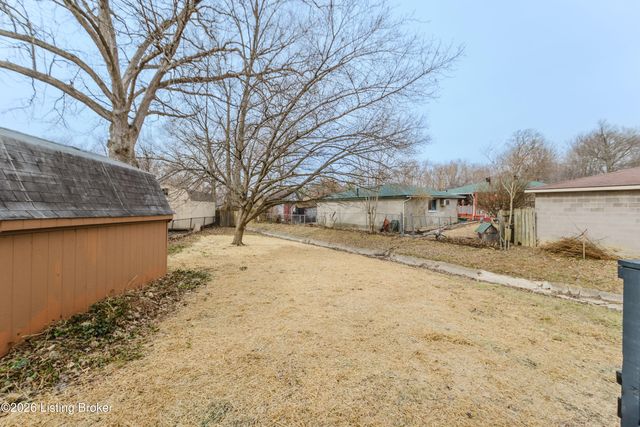 107 Sam Dr, Louisville, KY 40214