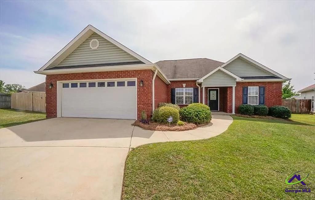 122 Yarrow Boulevard, Bonaire, GA 31005