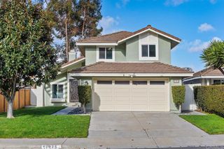 7925 Calle Madrid, Carlsbad, CA 92009