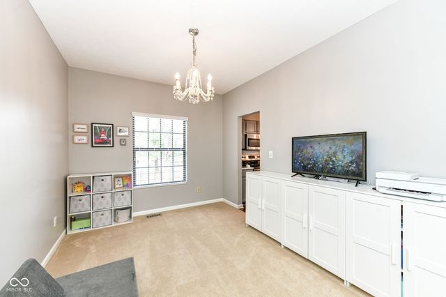 11124 Ashley Place, Fishers, IN 46038