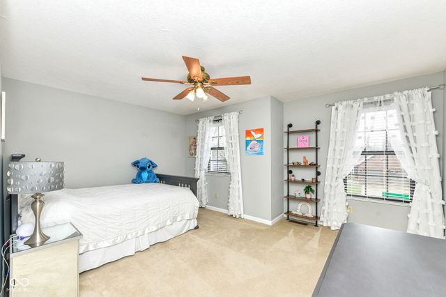 11124 Ashley Place, Fishers, IN 46038