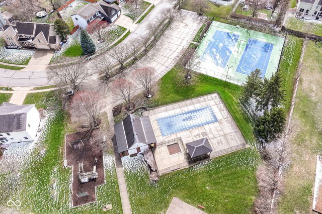 11124 Ashley Place, Fishers, IN 46038