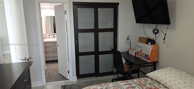 20301 W Country Club Dr 2528, Aventura, FL 33180