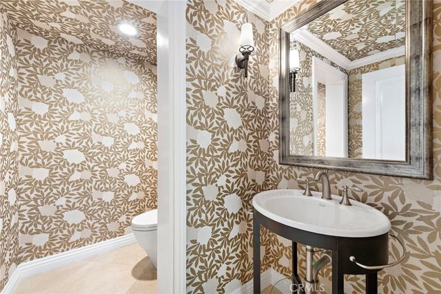 27 Pacific Mist, Newport Coast, CA 92657