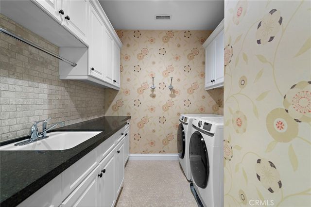 27 Pacific Mist, Newport Coast, CA 92657