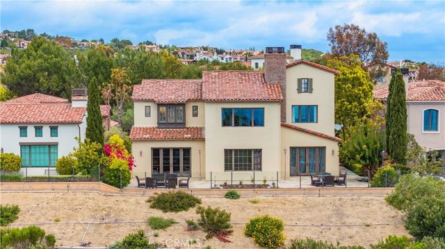 27 Pacific Mist, Newport Coast, CA 92657