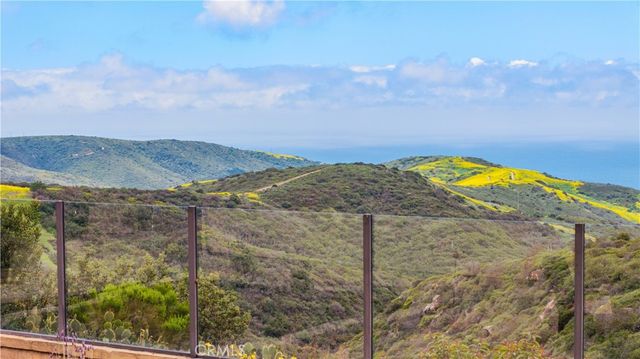 27 Pacific Mist, Newport Coast, CA 92657