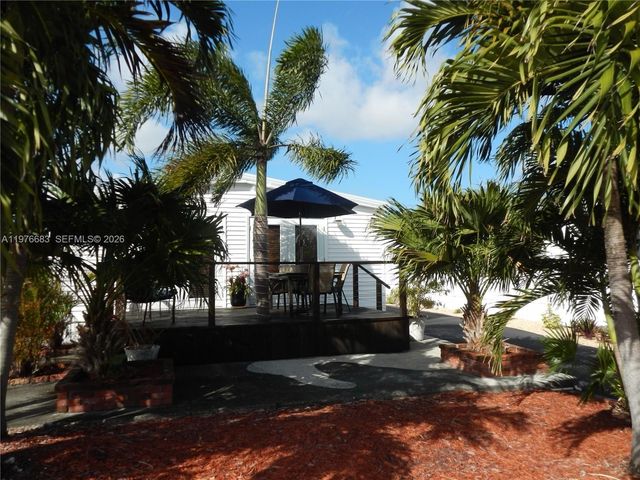 2461 SW 50th St 0, Dania Beach, FL 33312