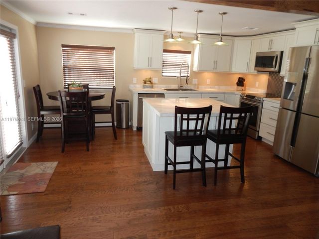 2461 SW 50th St 0, Dania Beach, FL 33312