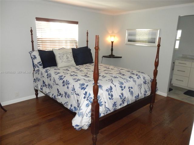 2461 SW 50th St 0, Dania Beach, FL 33312