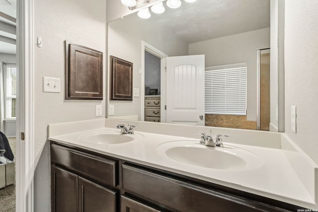 6742 Indian Ldg, San Antonio, TX 78253