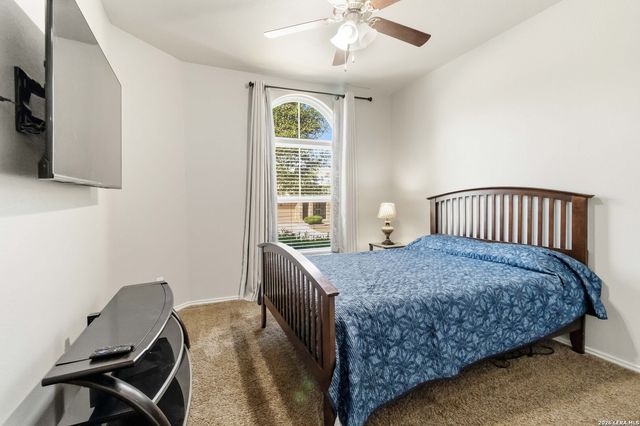 6742 Indian Ldg, San Antonio, TX 78253