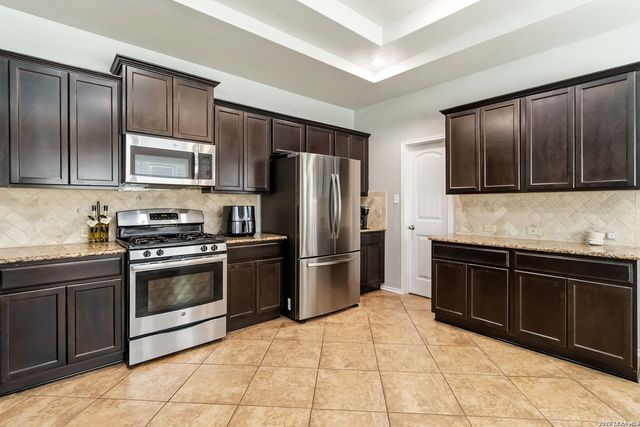 6742 Indian Ldg, San Antonio, TX 78253