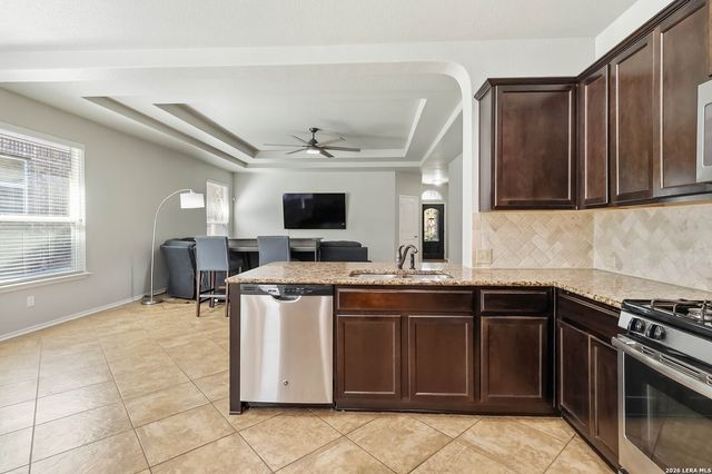 6742 Indian Ldg, San Antonio, TX 78253