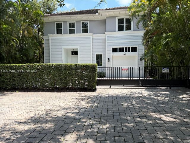 4724 SW 72nd Street, Miami, FL 33143