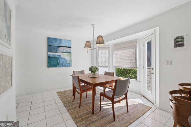 1233 Defoor Court NW, Atlanta, GA 30318