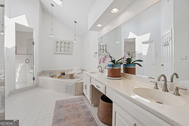 1233 Defoor Court NW, Atlanta, GA 30318