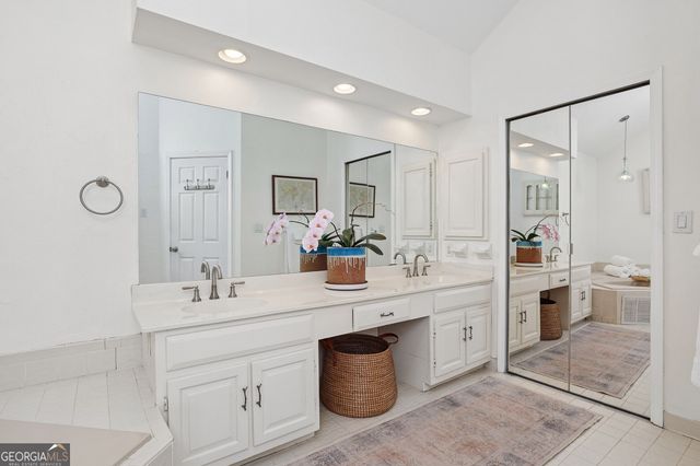 1233 Defoor Court NW, Atlanta, GA 30318